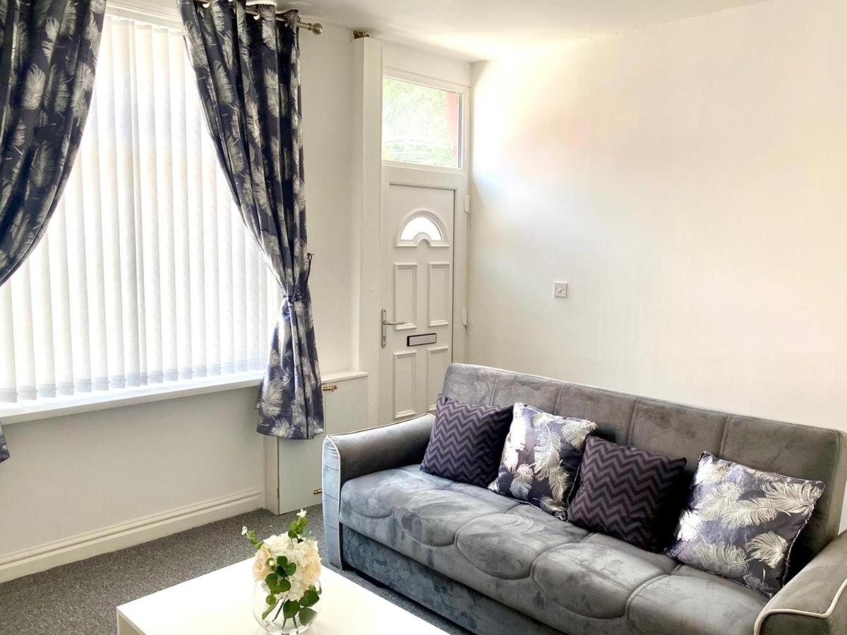 Cosy Cheerful 2 Beds Near Piccadilly, Etihad Stadium Sleeps Upto 5 Mánchester Exterior foto